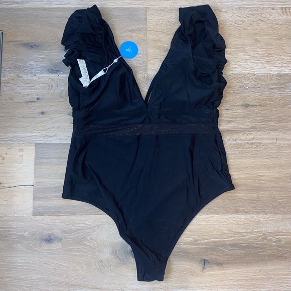 NWT black Cupshe one piece bathing suit 1XL - fits like an L/XL - Picture 5 of 6